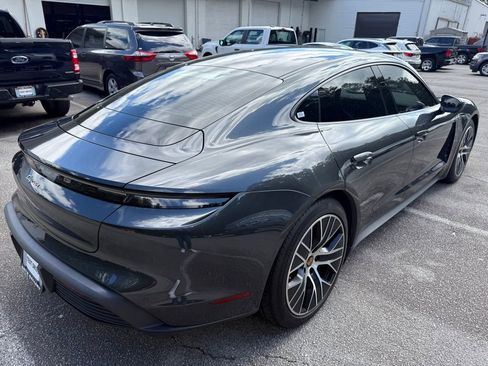 Used 2021 Porsche Taycan RWD image 7