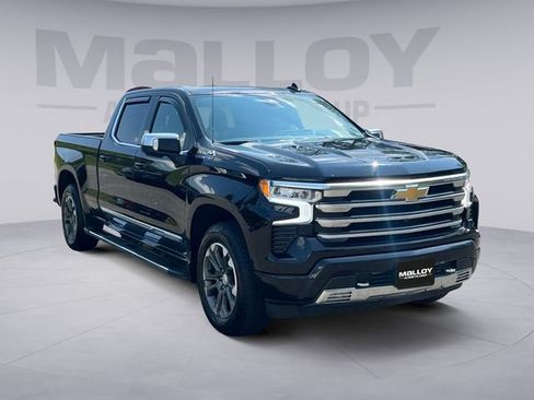 Used 2023 Chevrolet Silverado 1500 High Country AWD/4WD image 7