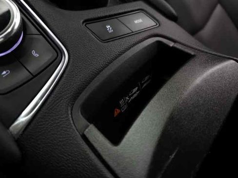 Certified 2022 Cadillac XT5 Premium Luxury w/ Technology Package image 38