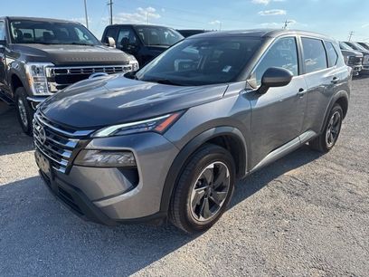 Used 2024 Nissan Rogue SV