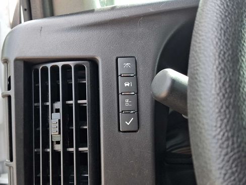 Used 2025 Chevrolet Express 2500 w/ Driver Convenience Package RWD image 23