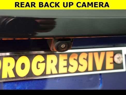 Used 2022 GMC Terrain SLE w/ Driver Convenience Package image 12