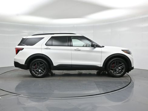 New 2026 Ford Explorer ST w/ Sun And Sound Package image 28