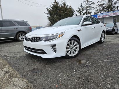 Used 2018 Kia Optima S w/ Panoramic Sunroof Package