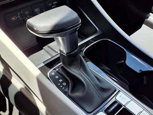 New 2025 Hyundai Tucson SEL image 13