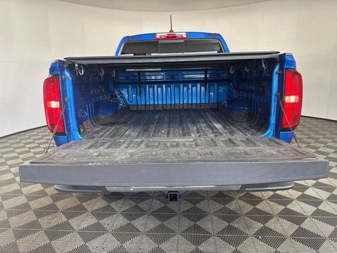 Used 2021 Chevrolet Colorado LT w/ LT Convenience Package AWD/4WD image 20