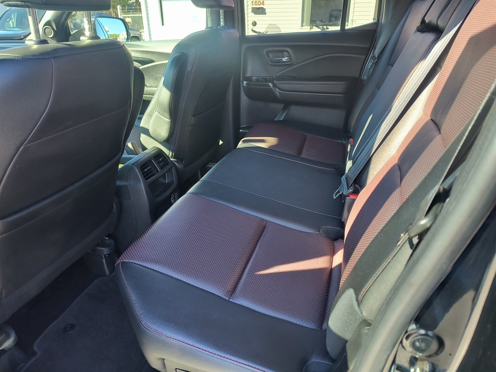 Used 2021 Honda Ridgeline Black Edition image 25