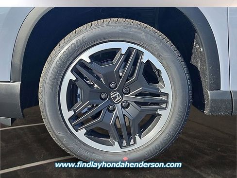 New 2026 Honda Pilot Touring image 7