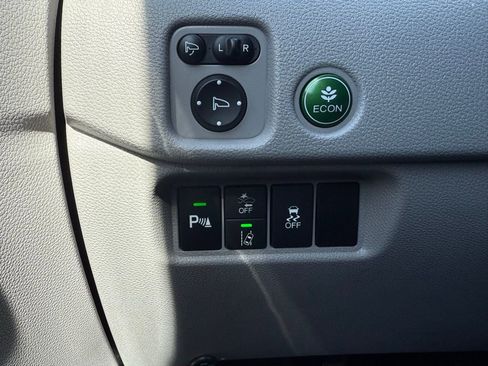 Used 2021 Honda Pilot Elite image 14