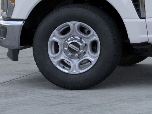 New 2026 Ford F350 XLT RWD image 19