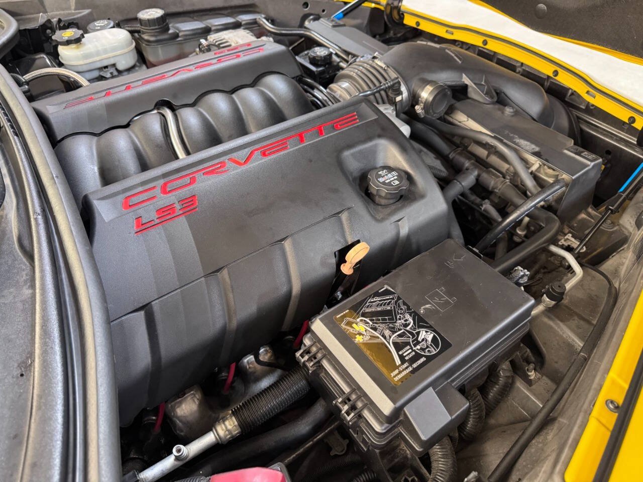 Used 2008 Chevrolet Corvette Coupe w/ Preferred Equipment Group RWD image 28