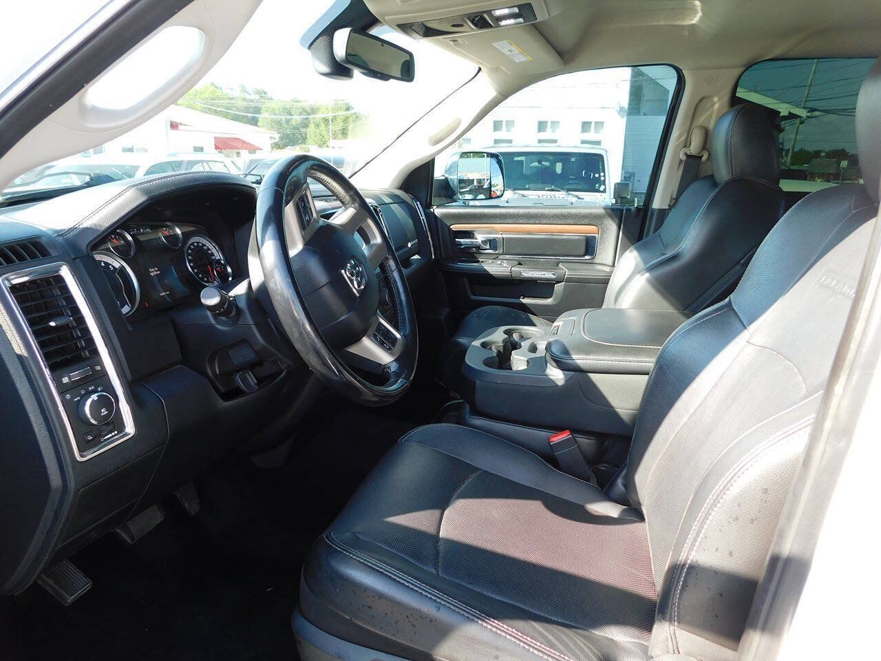 Used 2014 RAM 2500 Laramie AWD/4WD image 27