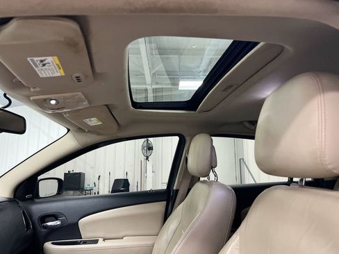 Used 2013 Chrysler 200 Limited w/ Sun/Sound Group image 21