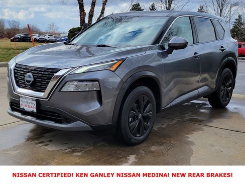 Certified 2023 Nissan Rogue SV image 7