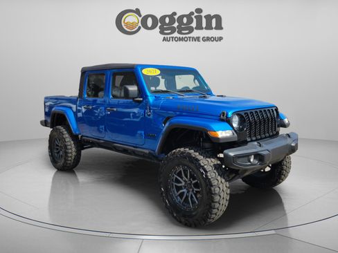 Used 2021 Jeep Gladiator Sport image 5