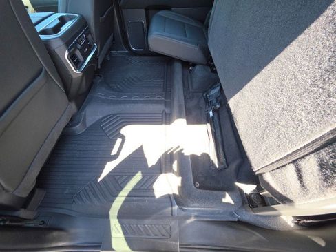 Used 2024 Chevrolet Silverado 1500 LTZ AWD/4WD image 29