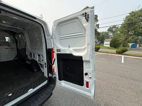 Used 2017 Ford Transit 150 130 Low Roof RWD image 38