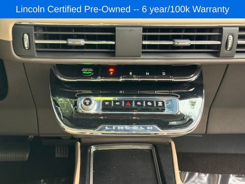 Used 2023 Lincoln Corsair AWD image 11