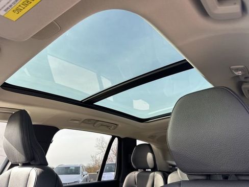 Certified 2023 Volvo XC90 B5 Plus w/ Protection Package Premier image 20