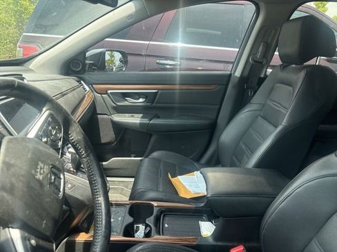 Certified 2022 Honda CR-V Touring image 3