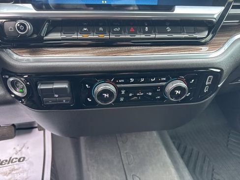 Used 2023 Chevrolet Silverado 1500 LT Trail Boss image 24