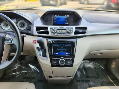 Used 2016 Honda Odyssey EX-L image 14