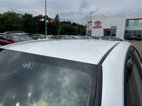 Used 2025 Toyota Camry LE FWD image 43