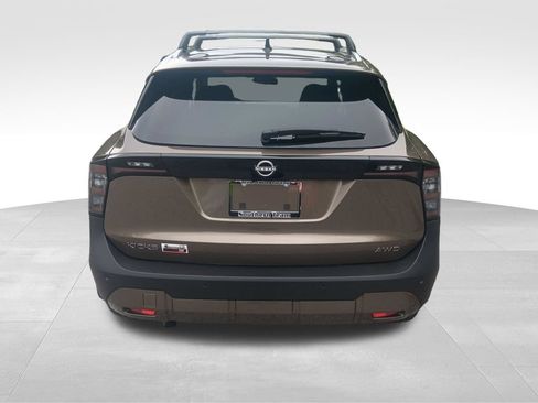 New 2026 Nissan Kicks SV w/ Cold Weather Package AWD/4WD image 5