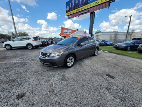 Used 2015 Honda Civic LX image 1