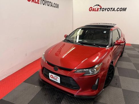 Used 2016 Scion tC FWD image 3
