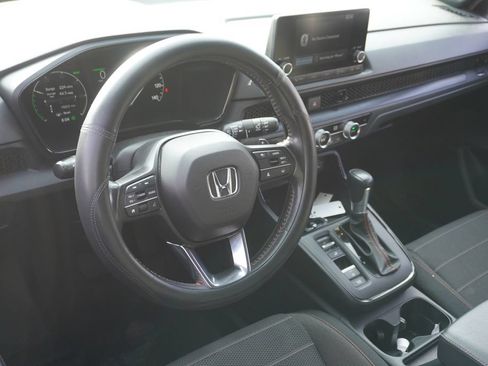 Used 2023 Honda CR-V Sport image 7