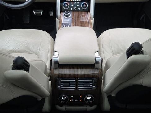 Used 2022 Land Rover Range Rover Westminster Edition image 23