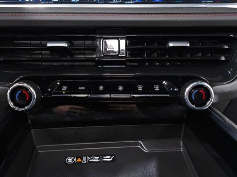Used 2025 Chevrolet Tahoe RST w/ Comfort Package AWD/4WD image 16