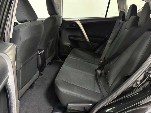Used 2014 Toyota RAV4 LE AWD/4WD image 23