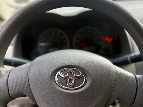 Used 2009 Toyota Corolla S FWD image 32