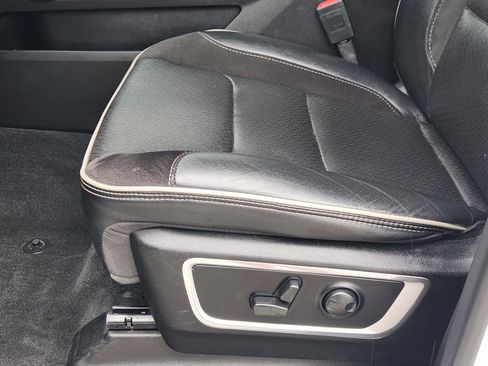 Used 2023 RAM 1500 Laramie AWD/4WD image 27