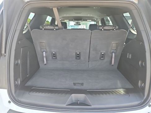 Used 2025 Chevrolet Tahoe LT image 24