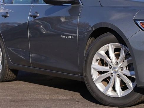 Used 2024 Chevrolet Malibu LT image 3