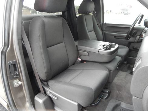 Used 2013 GMC Sierra 1500 SLE w/ Power Tech Package image 32