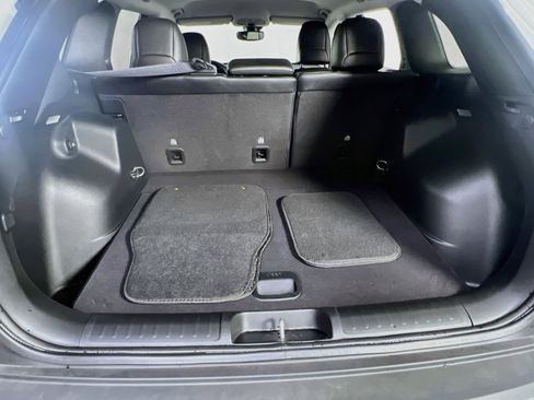 Used 2022 Jeep Cherokee Trailhawk w/ Trailer Tow Group image 23