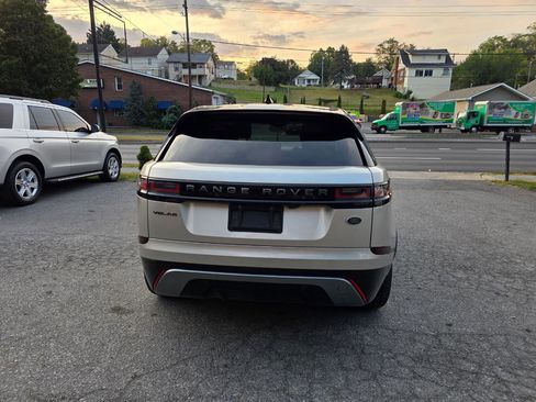 Used 2018 Land Rover Range Rover Velar R-Dynamic SE AWD/4WD image 6
