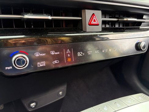 Used 2024 Kia EV6 Wind w/ Wind Technology Package image 28