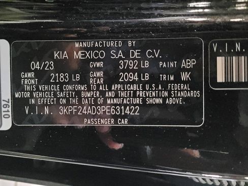 Used 2023 Kia Forte LXS w/ LXS Technology Package FWD image 33