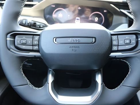 New 2026 Jeep Cherokee Laredo AWD/4WD image 21