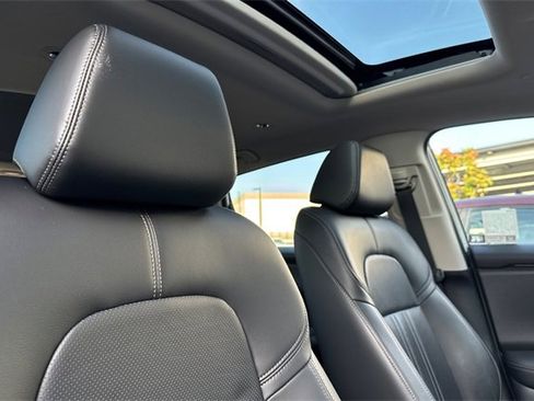 Certified 2023 Honda HR-V EX-L image 20