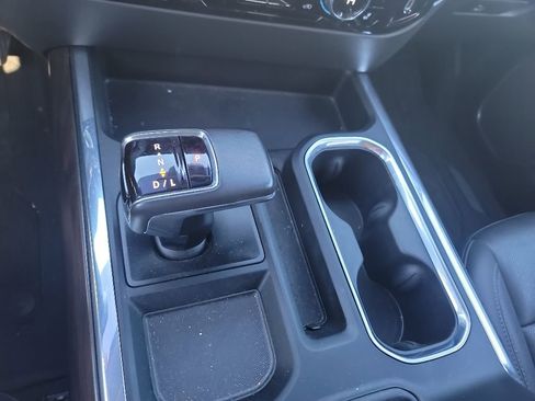 Used 2022 GMC Sierra 1500 SLT w/ SLT Premium Plus Package AWD/4WD image 20