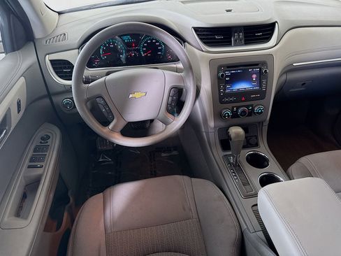 Used 2017 Chevrolet Traverse LS image 15