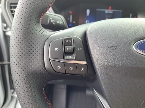 New 2025 Ford Escape ST-Line image 19