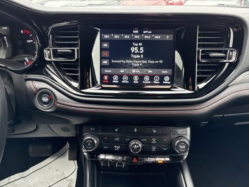 Used 2023 Dodge Durango GT image 19