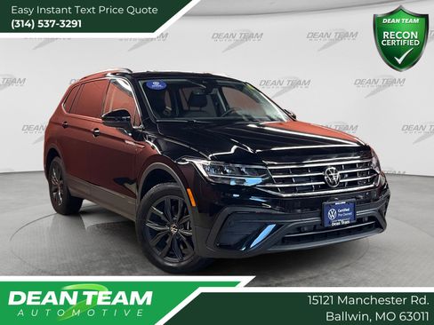 Certified 2024 Volkswagen Tiguan SE FWD image 1